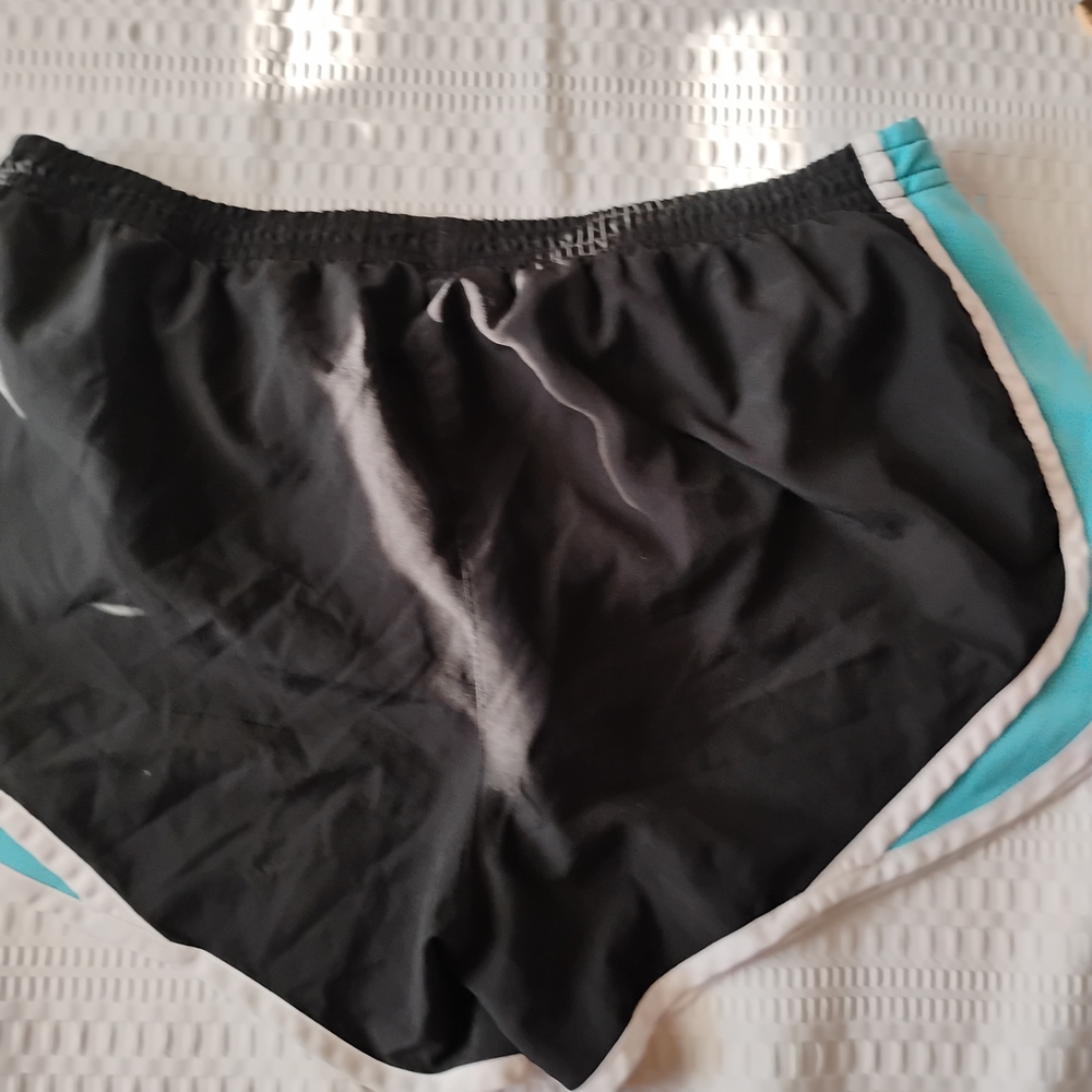 Arizona Jean Company Teal Shorts Size M